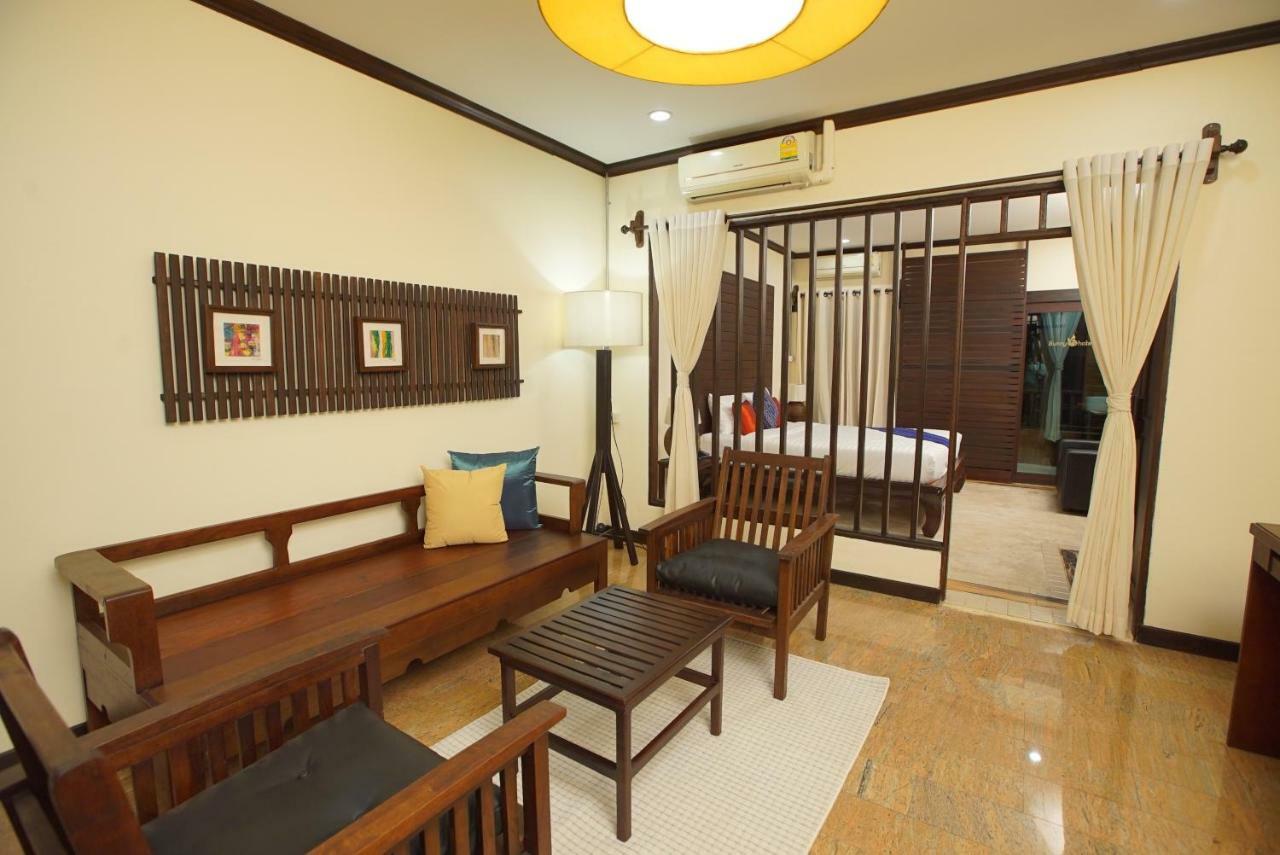 Sunny V Hotel Chiang Mai Exterior photo
