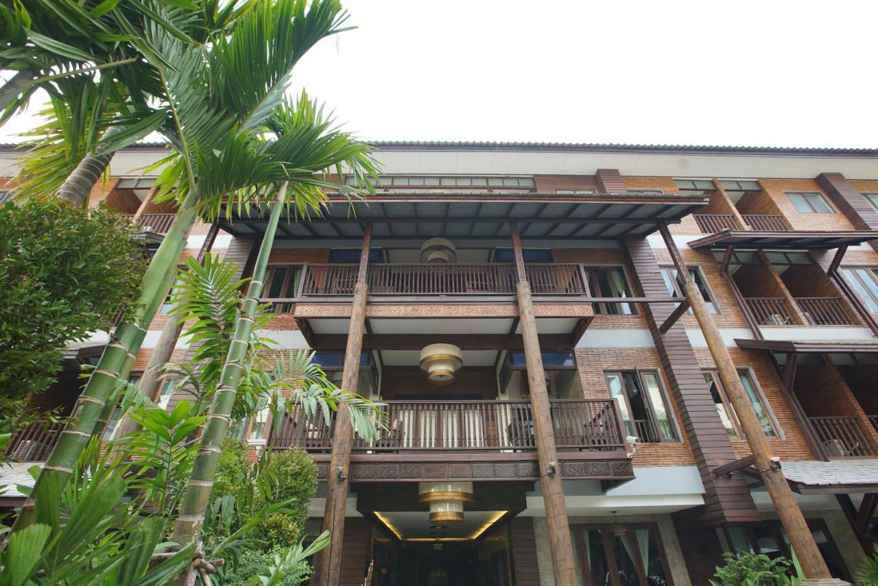 Sunny V Hotel Chiang Mai Exterior photo