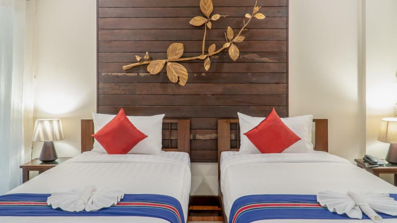 Sunny V Hotel Chiang Mai Exterior photo