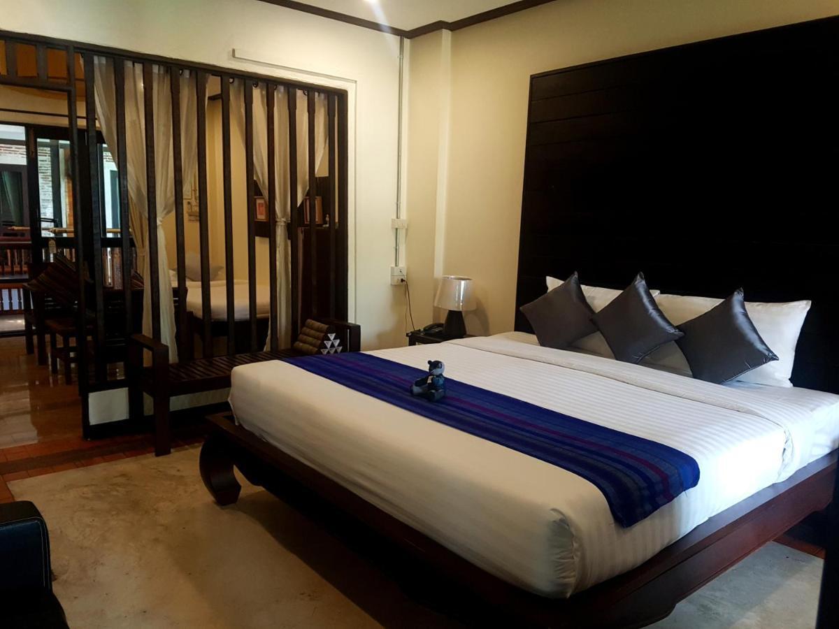Sunny V Hotel Chiang Mai Exterior photo